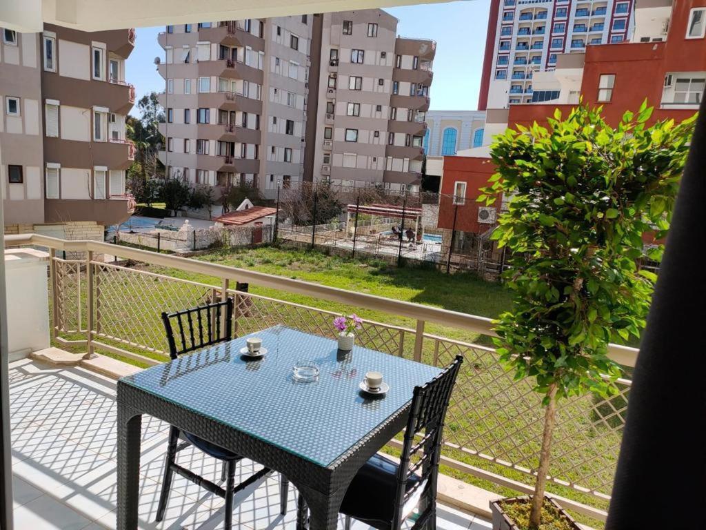 Lara Park Apartment