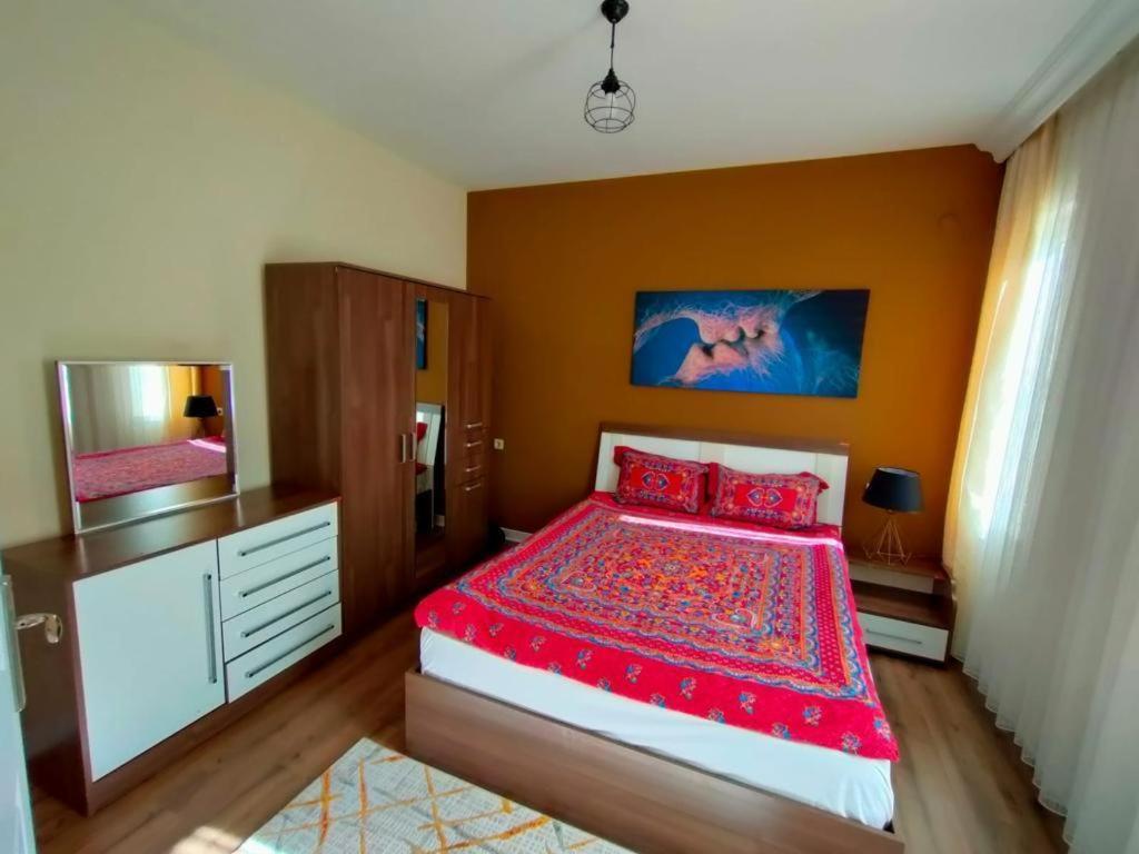 Lara Park Apartment