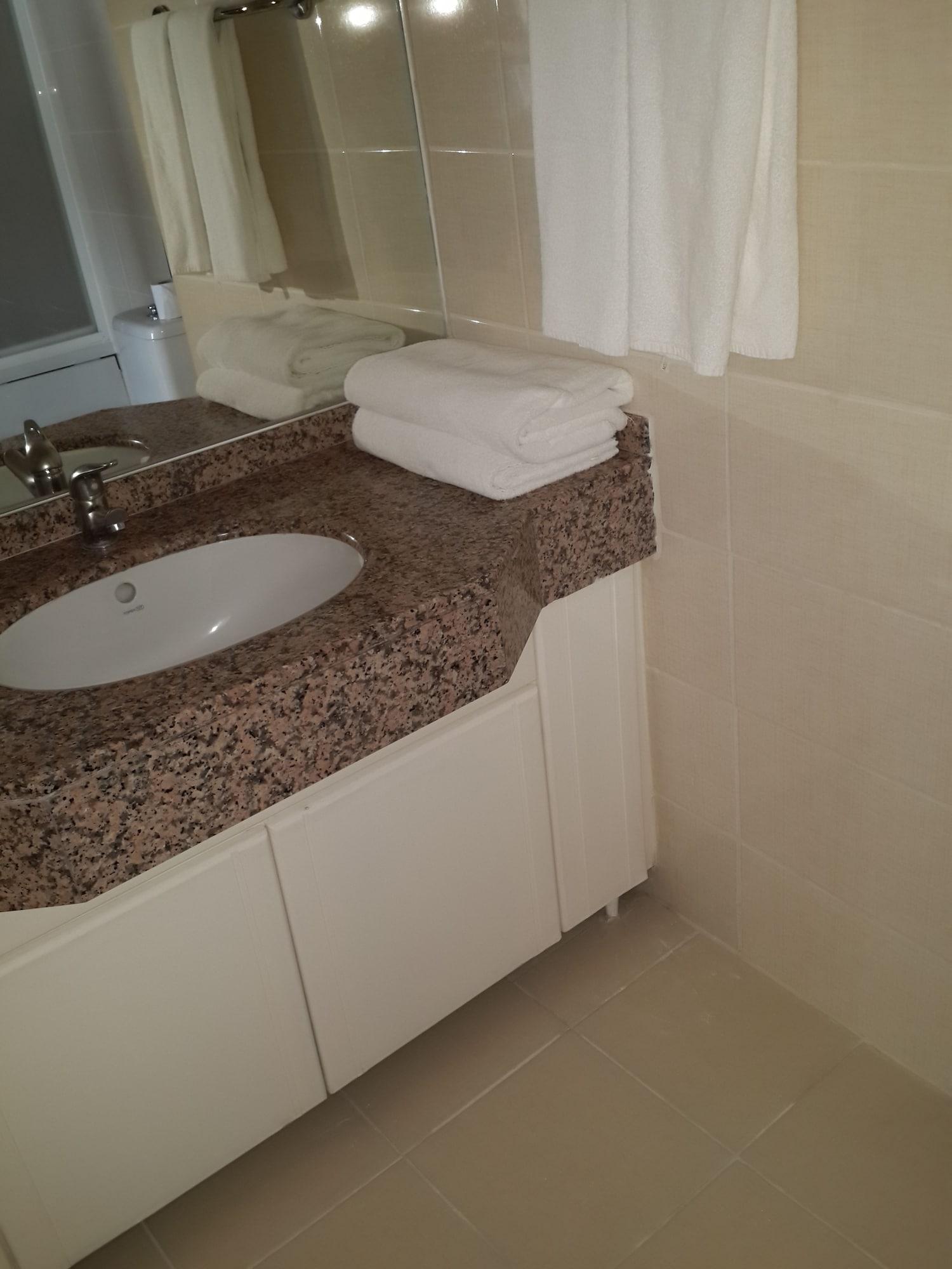 Otel Lara 3*