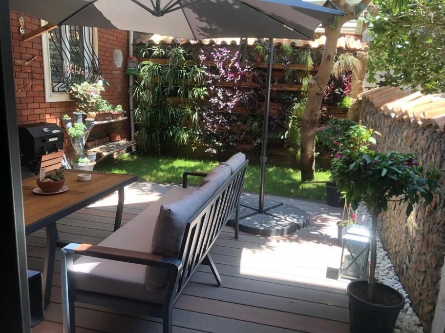 Ozzy Homes Apartment