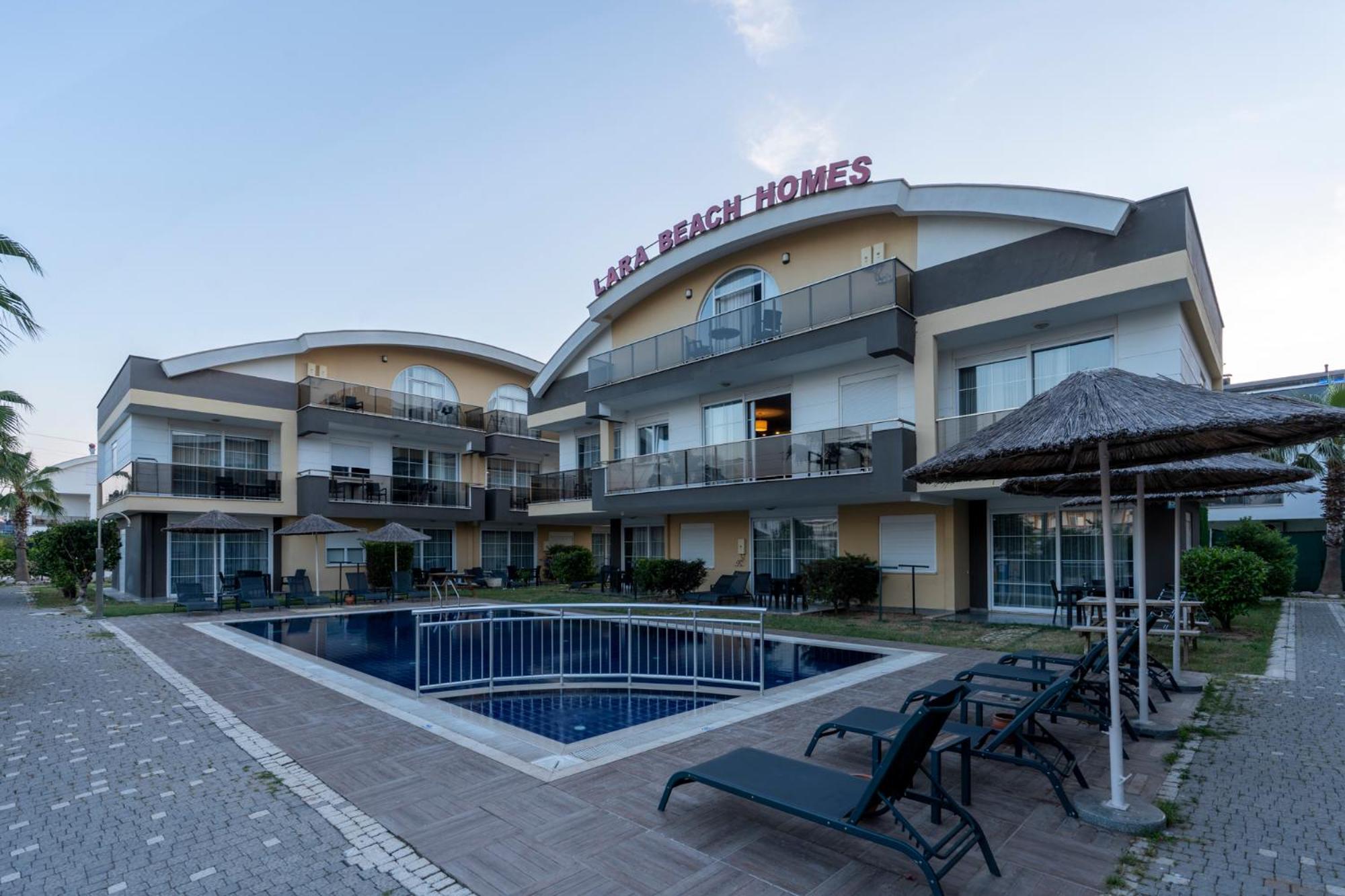 Aparthotel Lara Homes