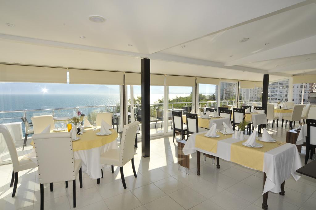 Otel Adalia