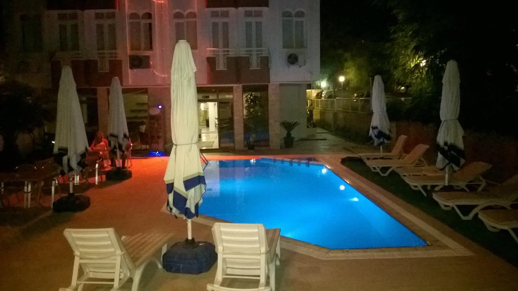 Adalia Otel