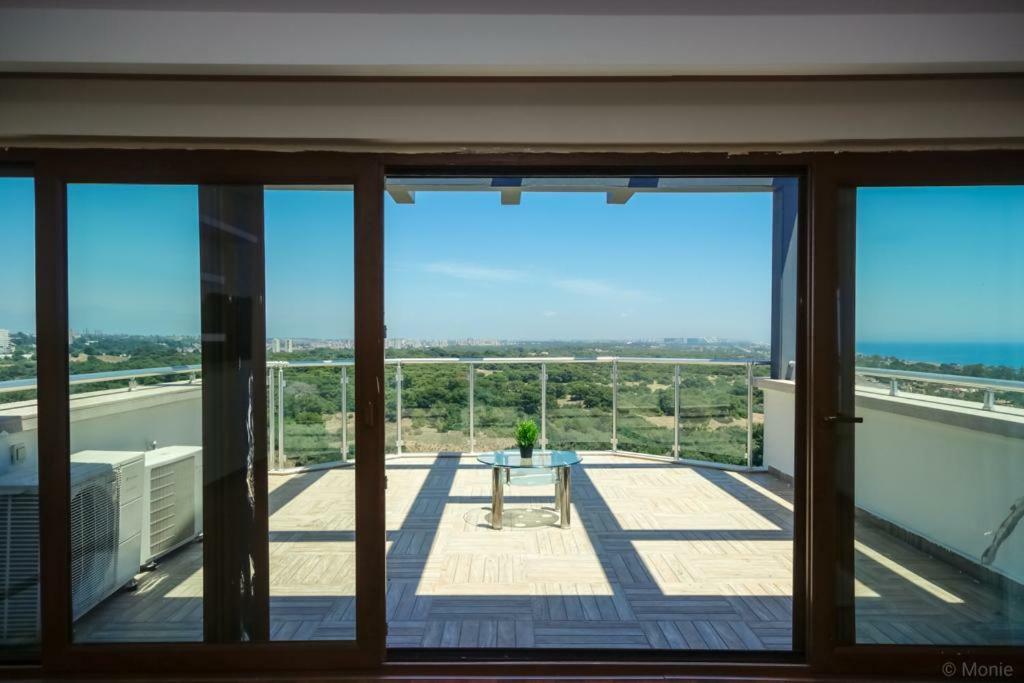 Lara Park Apartment