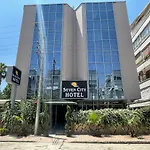 Seven City Hotel