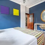 Fascinating Flat Near Hadrians Gate