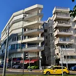 Apartment Near Isiklar Street, Close To Kaleici