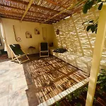 The Easy Rooms Terrace