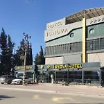 Isnova Hotel Airport