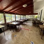 Hotel Lunay