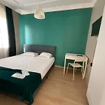 Khan\'S B&B Hotel