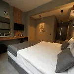 Mielo Lara Hotel