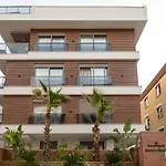Solo Tourism Boutique Demircikara