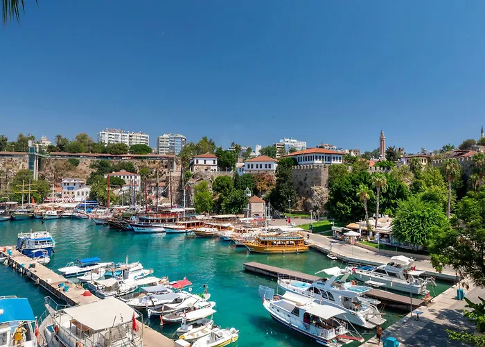 Adalya Port Hotel