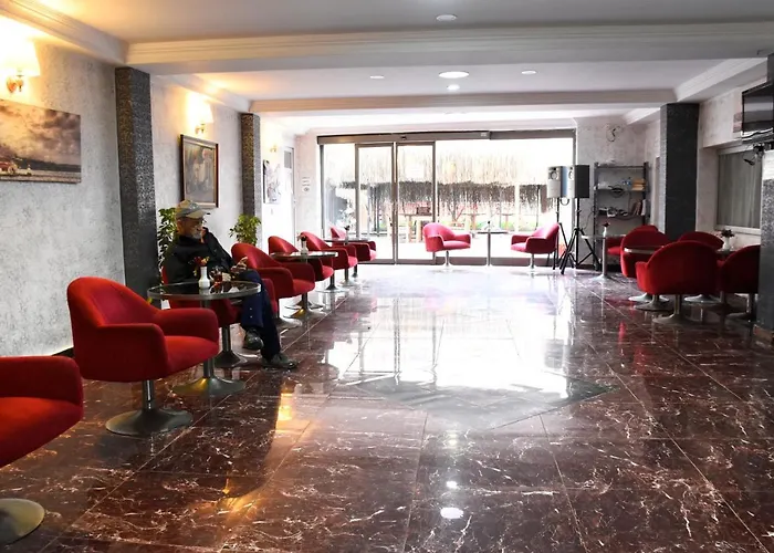 Yalcin Otel