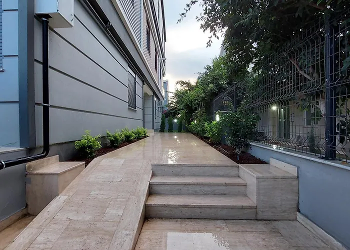 New Flat With Big Living Spaces 4 Near By Lara Beach