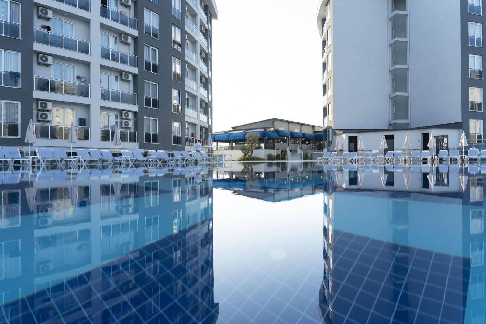 Attalos Smart Lara Star Antalya