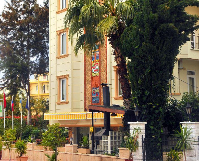 Nasa Flora Hotel