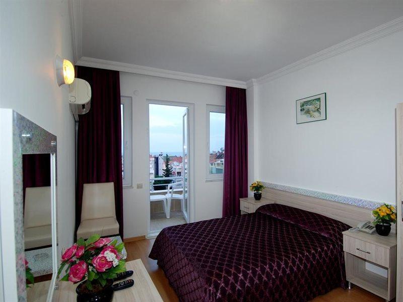 Lara Diamond Hotel Antalya