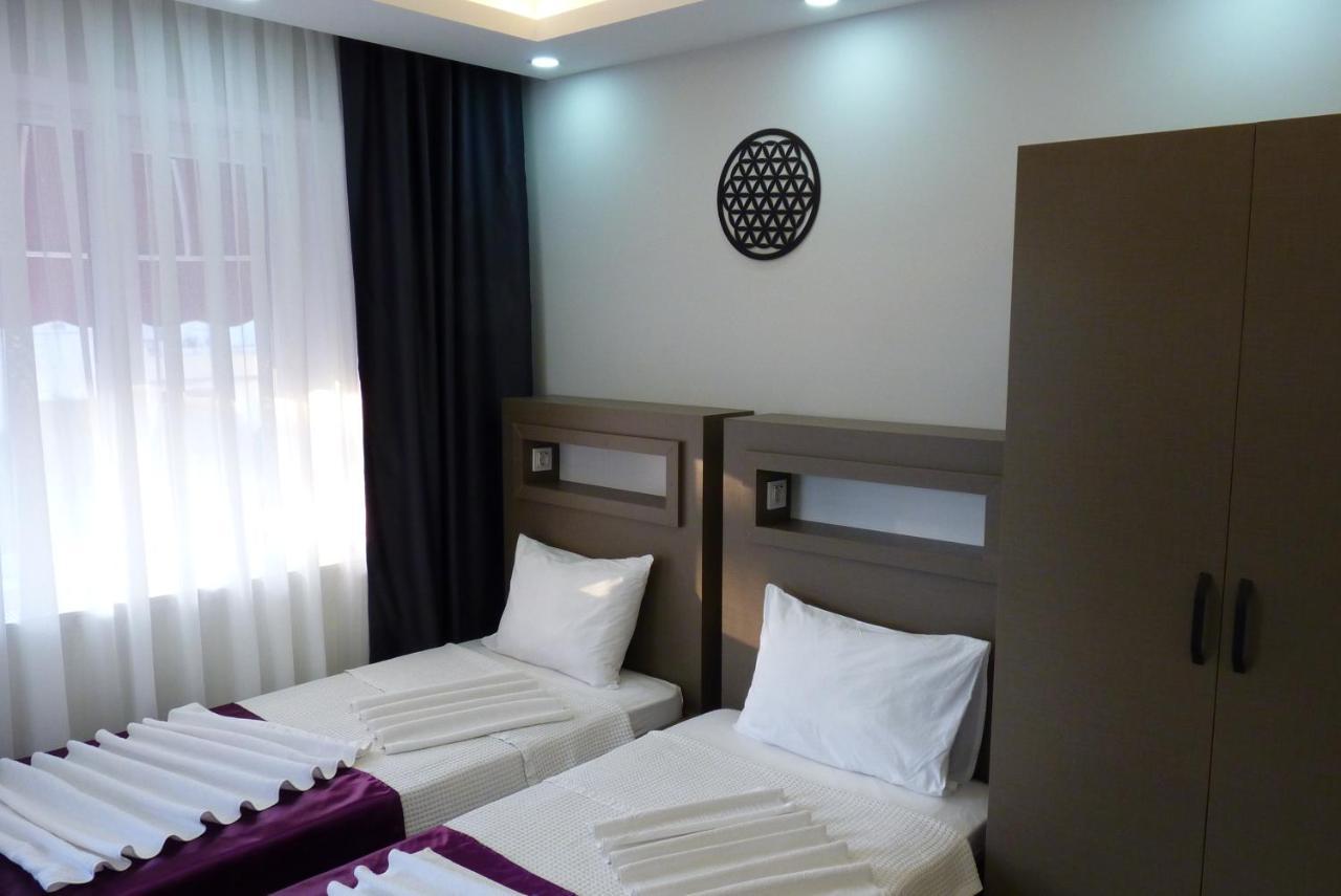 Konyaaltı Otel *