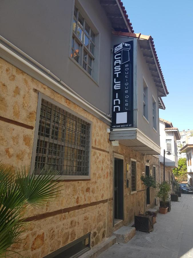 Castle Boutique *