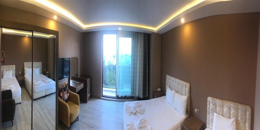 Frühstückspension Zeynel Boutique 3*