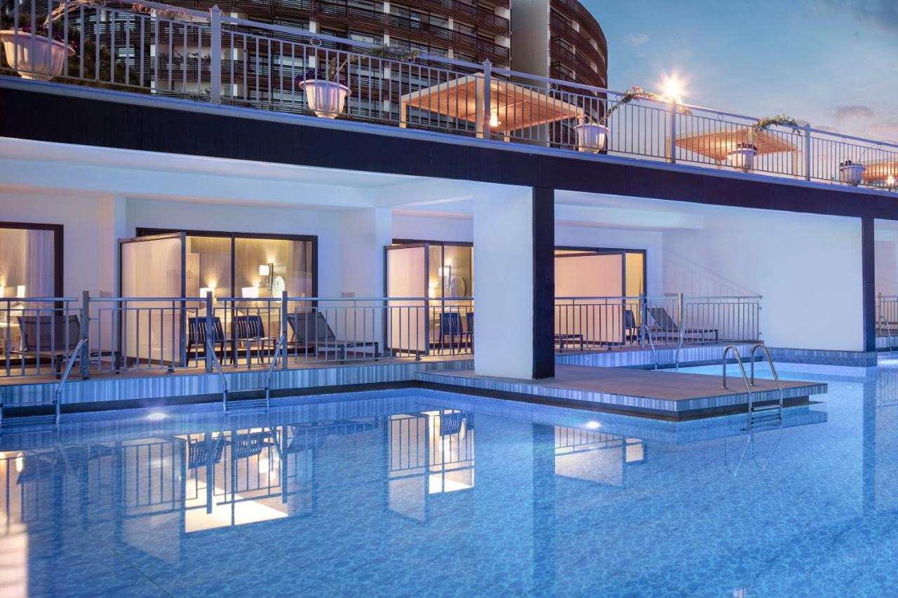 Resort Nirvana Cosmopolitan - Convention & Sports Center 5*