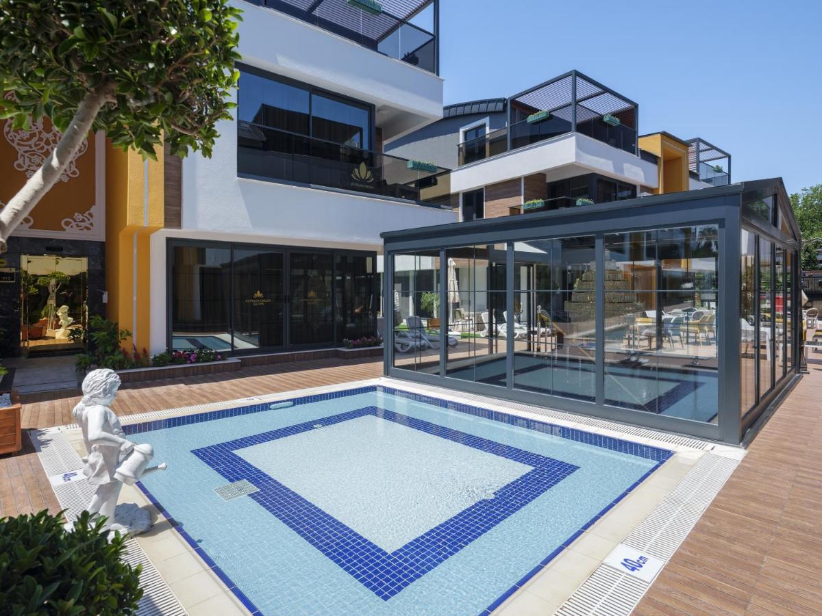 Elysium Hotel