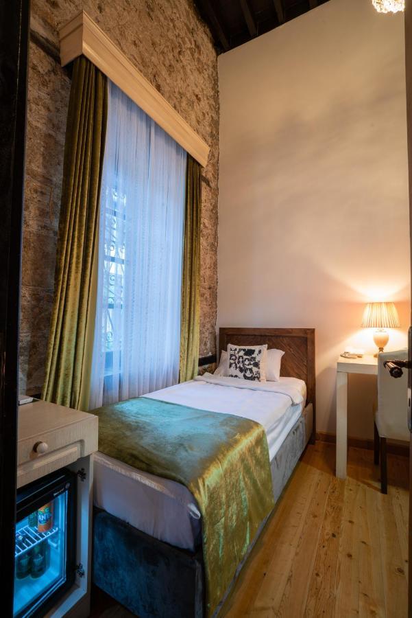 Cedrus Hotel 2*