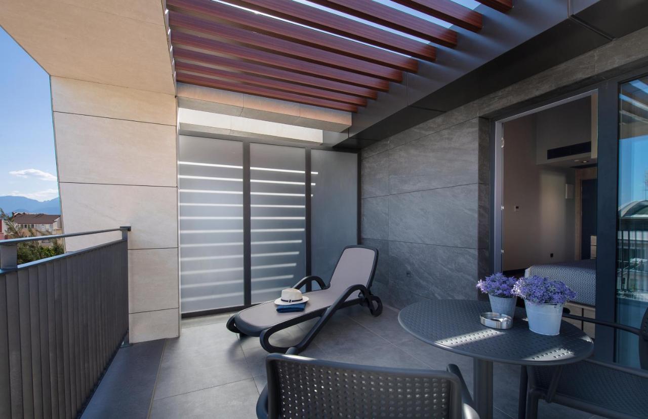 Trend Cycle Aparthotel