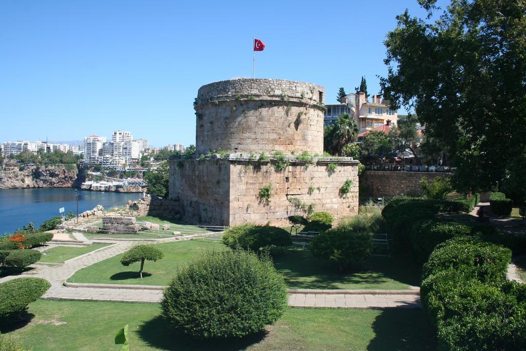 Ozmen Old Town Kaleici Adult Only Hotel