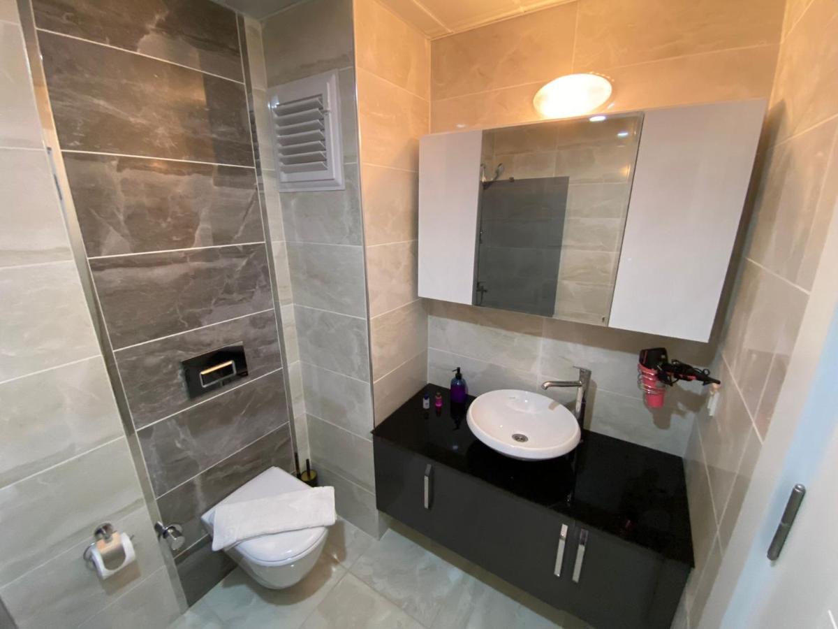 Arya Kundu Antalya