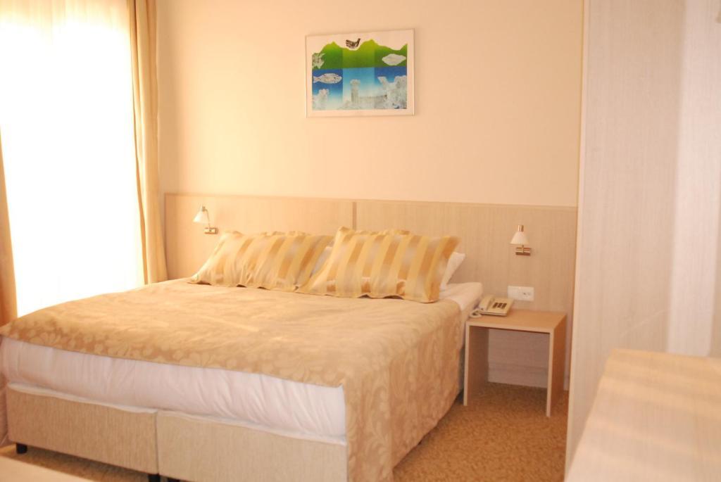 Suix Lara Hotel