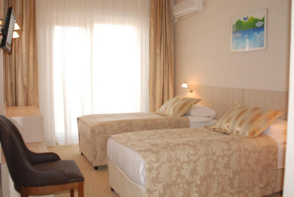 Hotel Suix Lara 4*