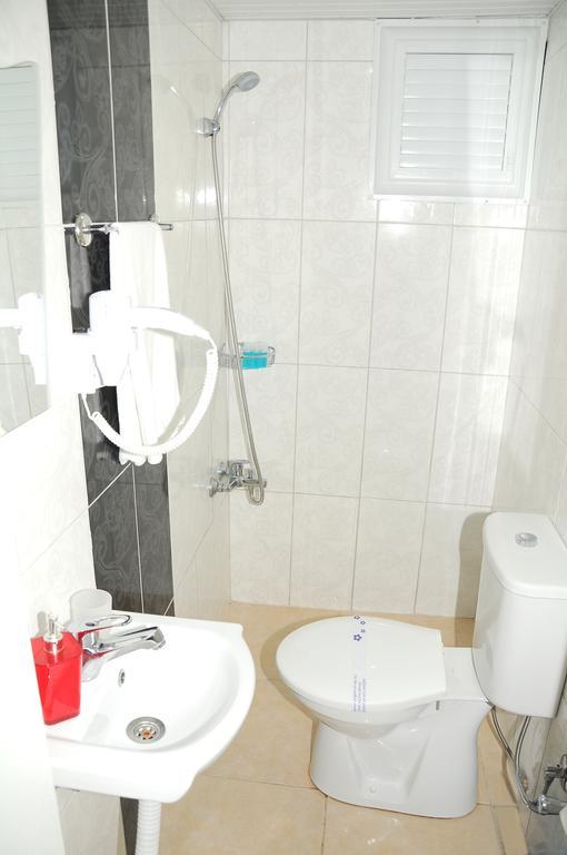 Volkii Otel1