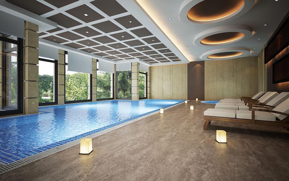 Greenwood Hotel 5*