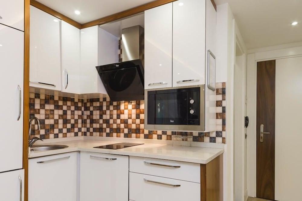 Tema Lara Apartment Antalya