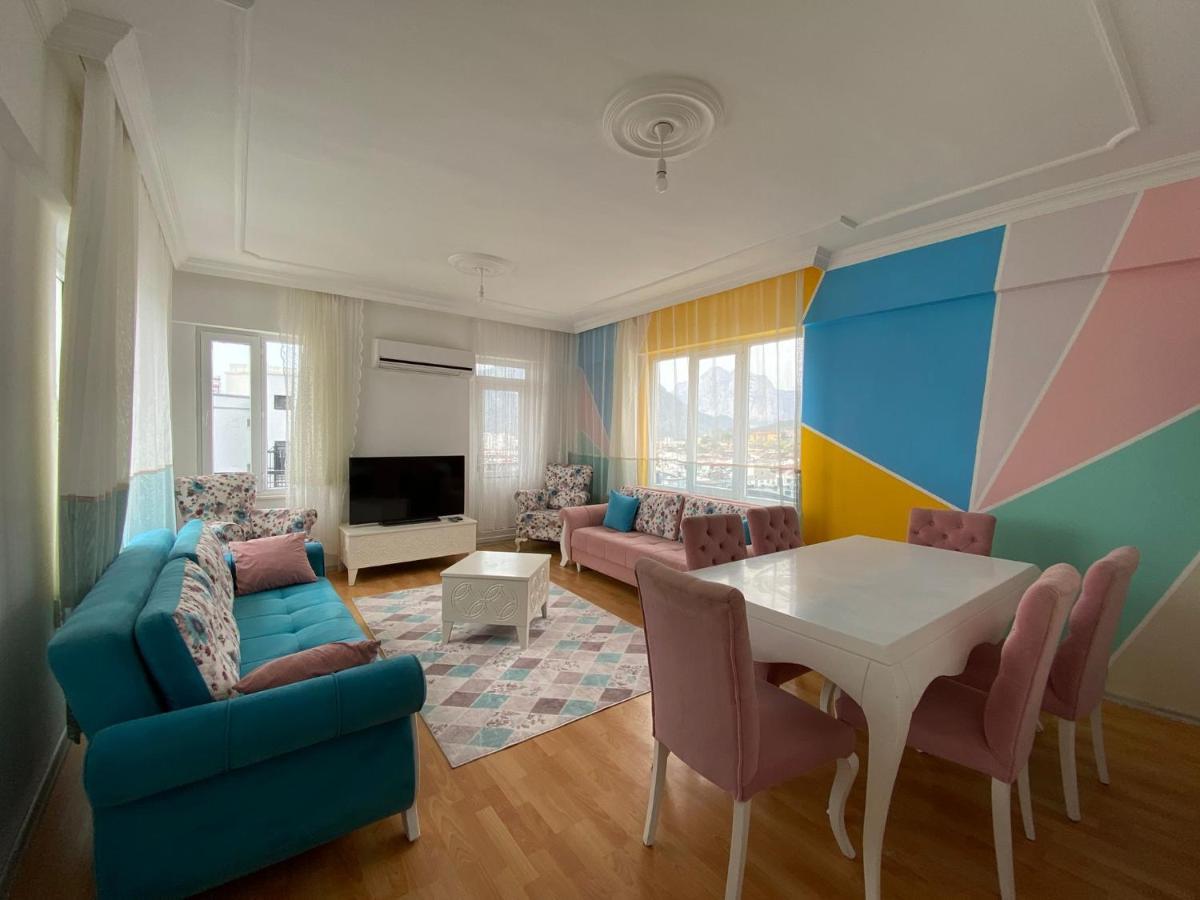 Konyaalti 3+1 Daire Apartment