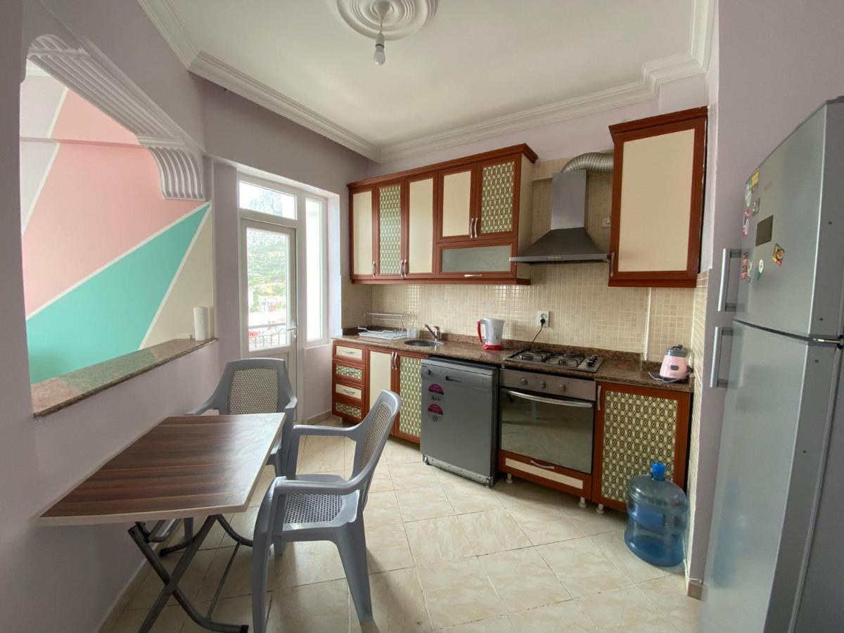 Apartment Konyaalti 3+1 Daire
