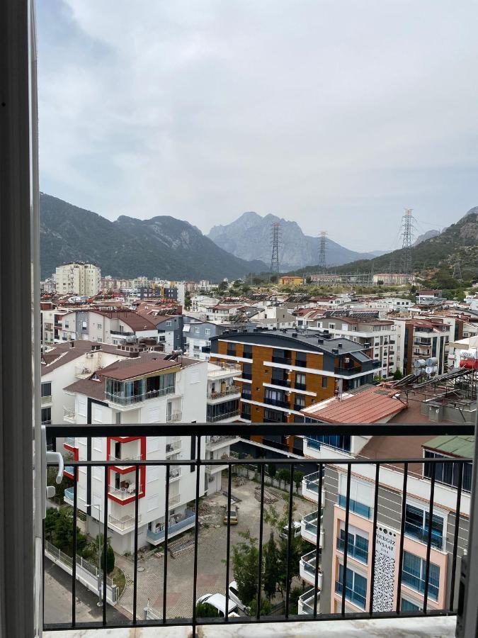 Konyaalti 3+1 Daire Apartment *
