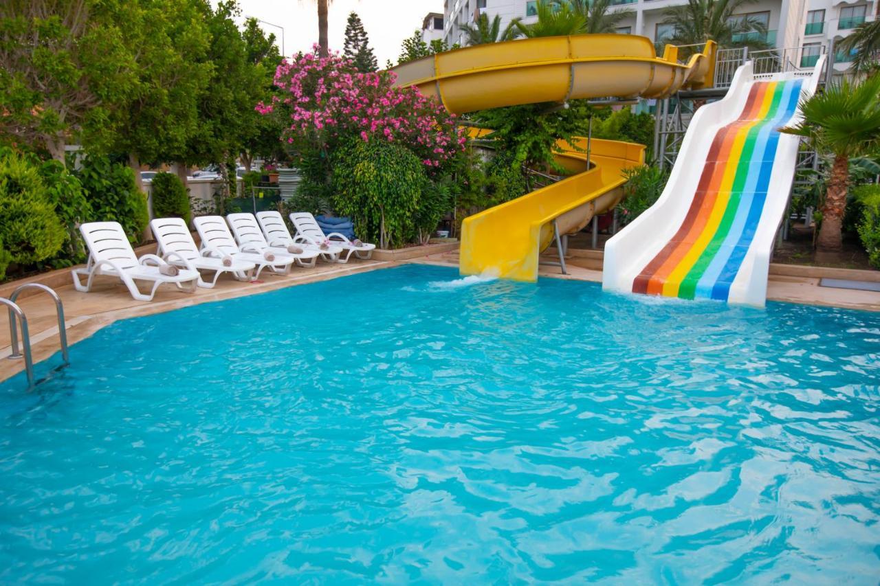 Hotel Falcon 4*