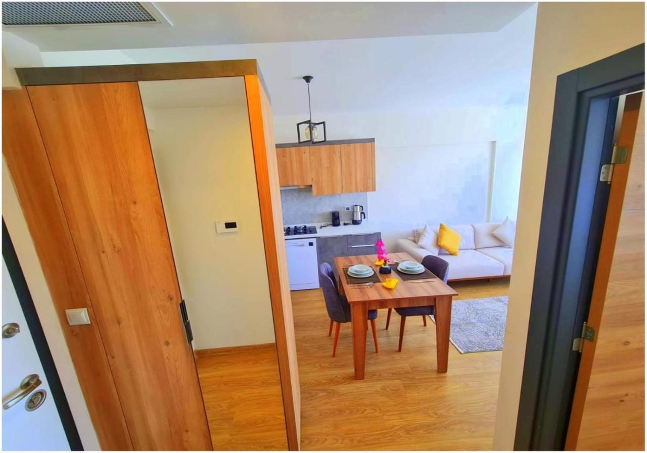 Ekpa 1207 Apartment