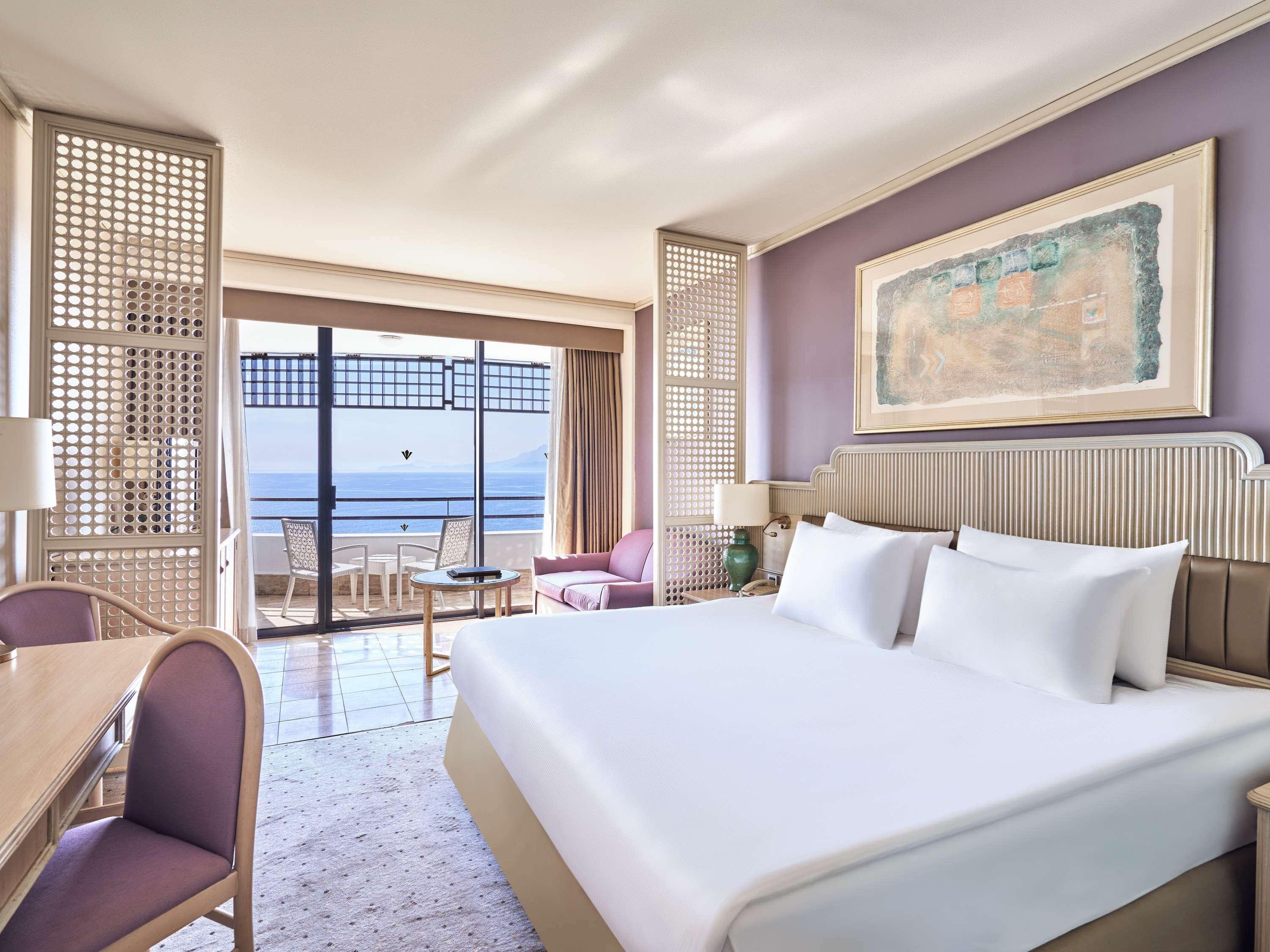 Rixos Downtown - The Land Of Legends Access Antalya