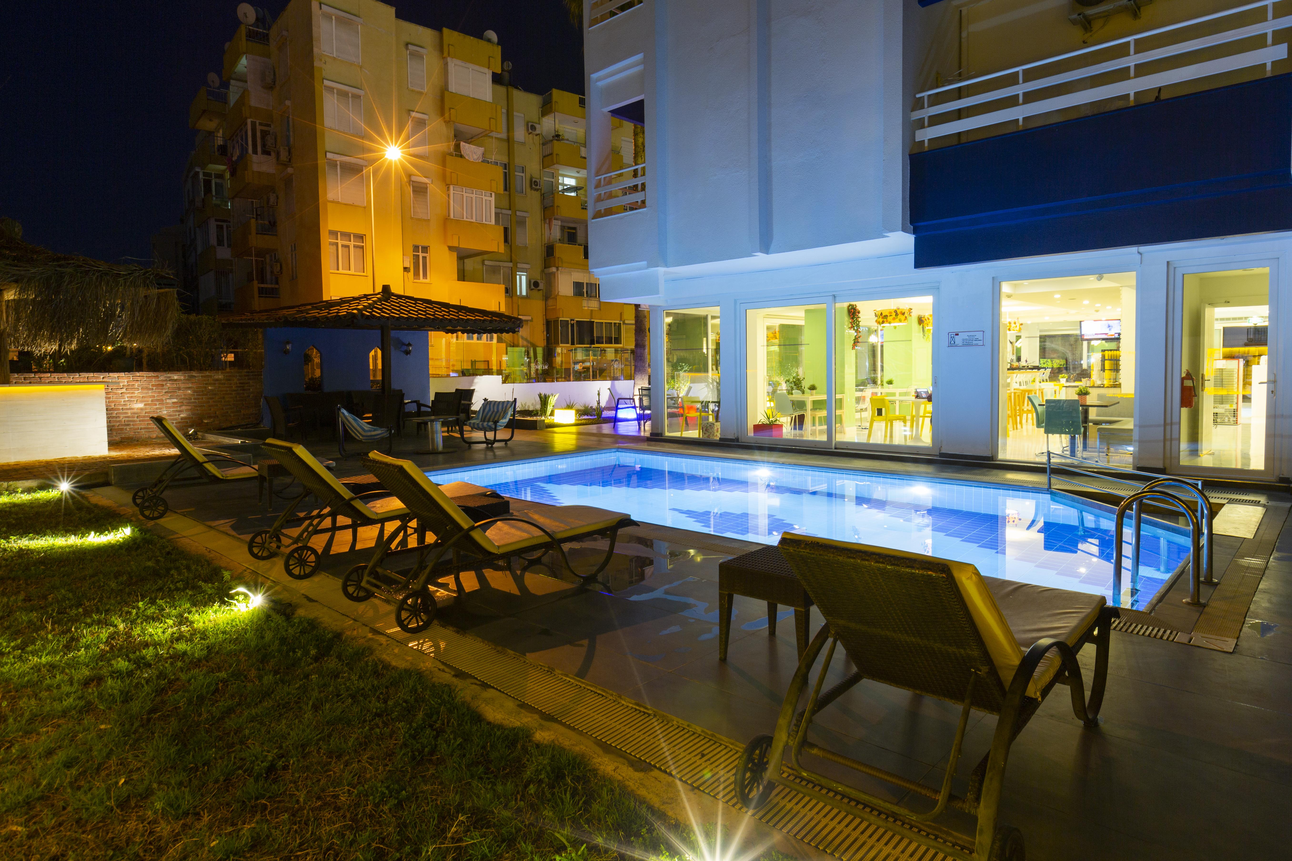Mene Hotel 3*