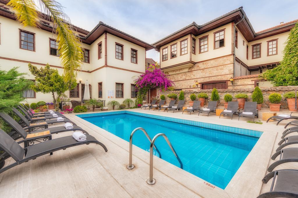 Hotel Tuvana