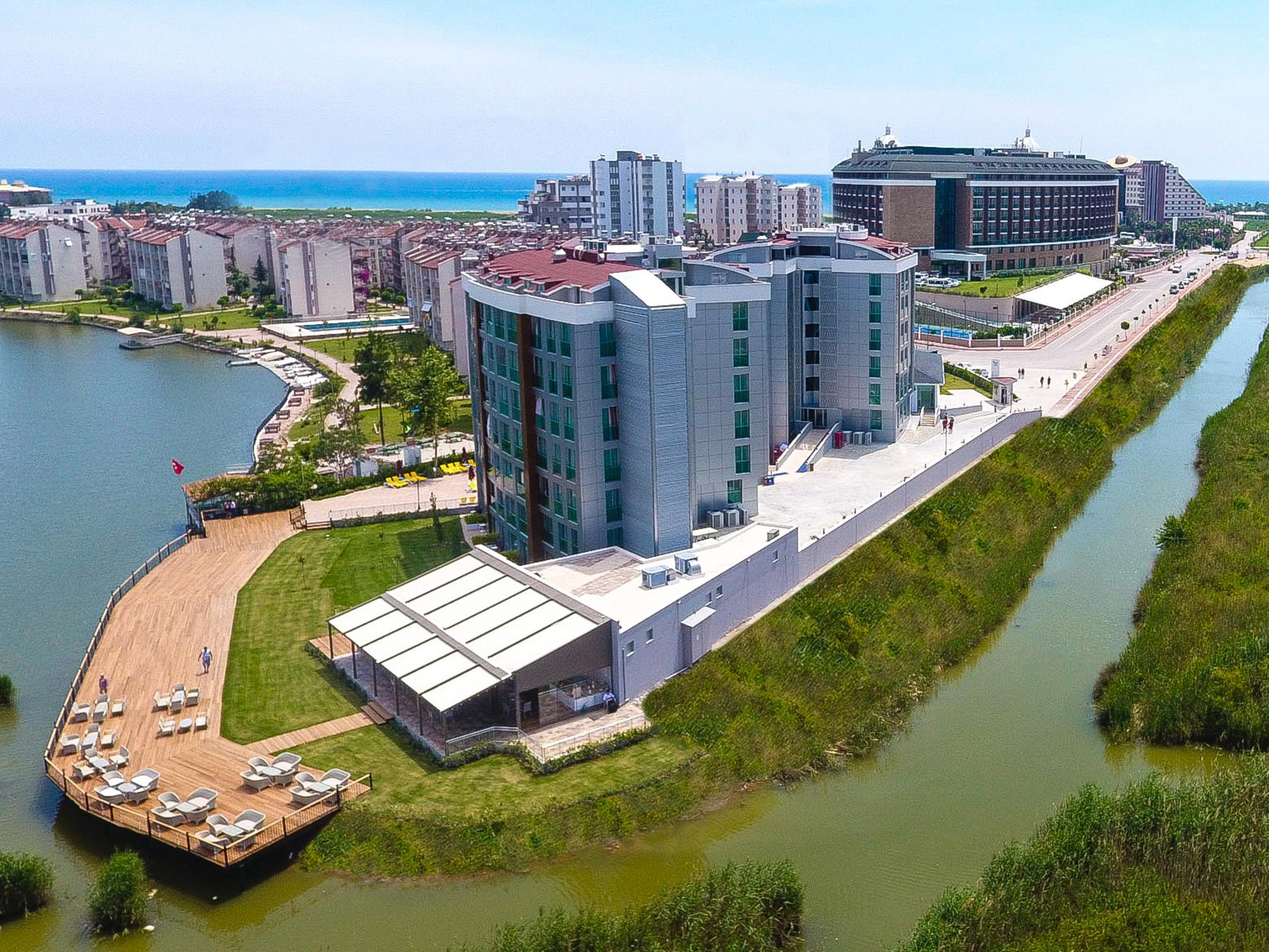 Hotel Aska Lara & 5*
