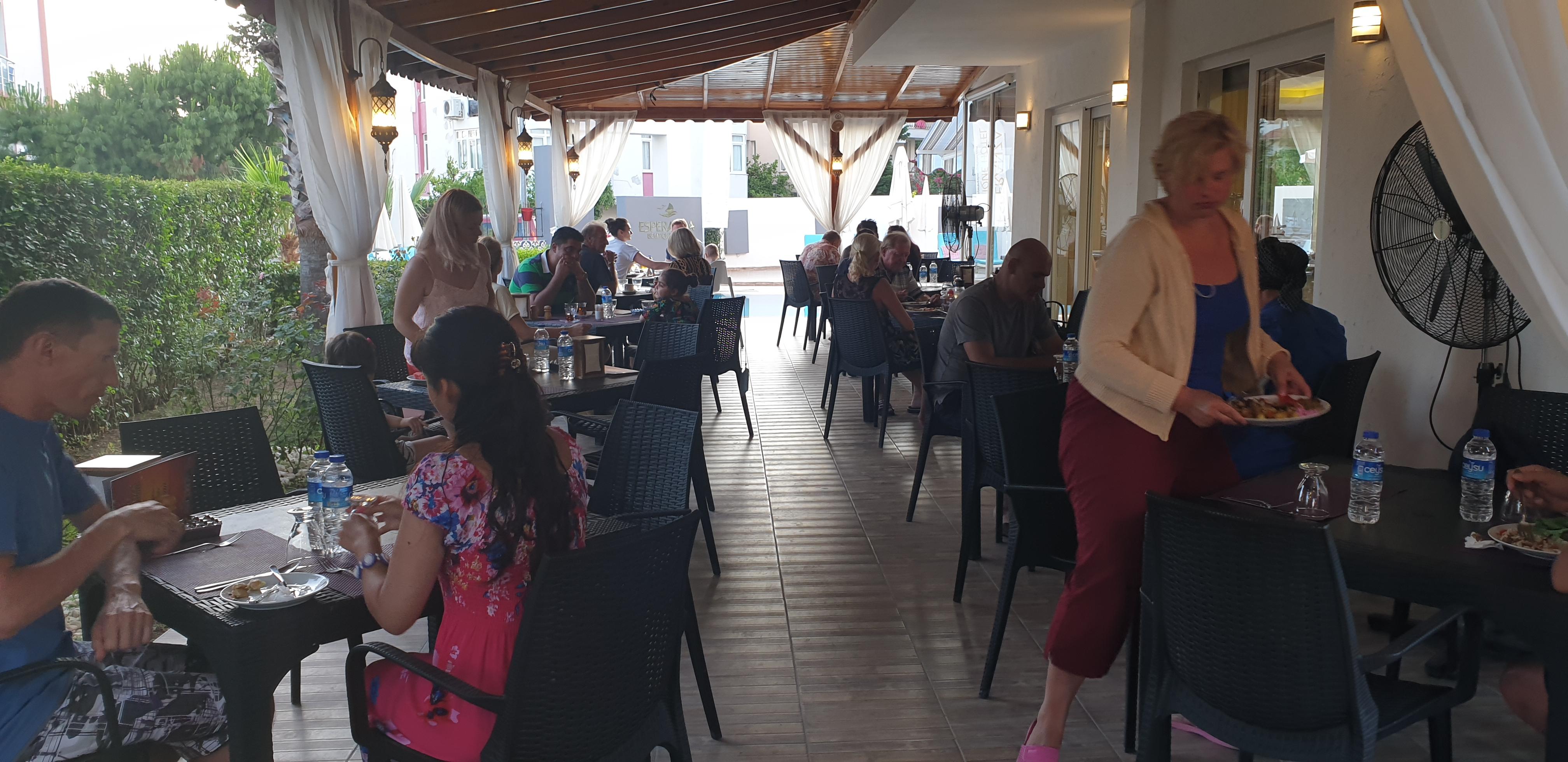 Esperanza Hotel