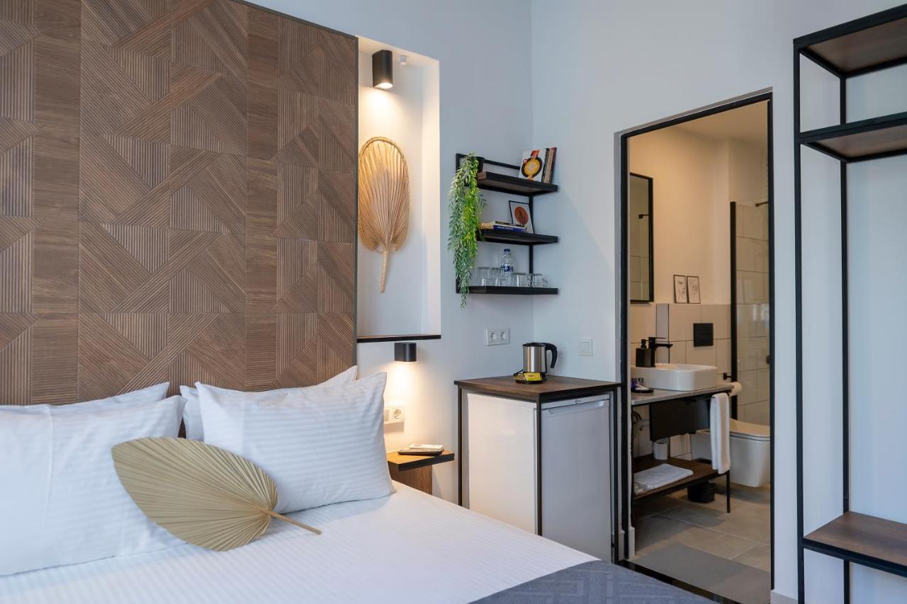 The Easy Terrace Otel *