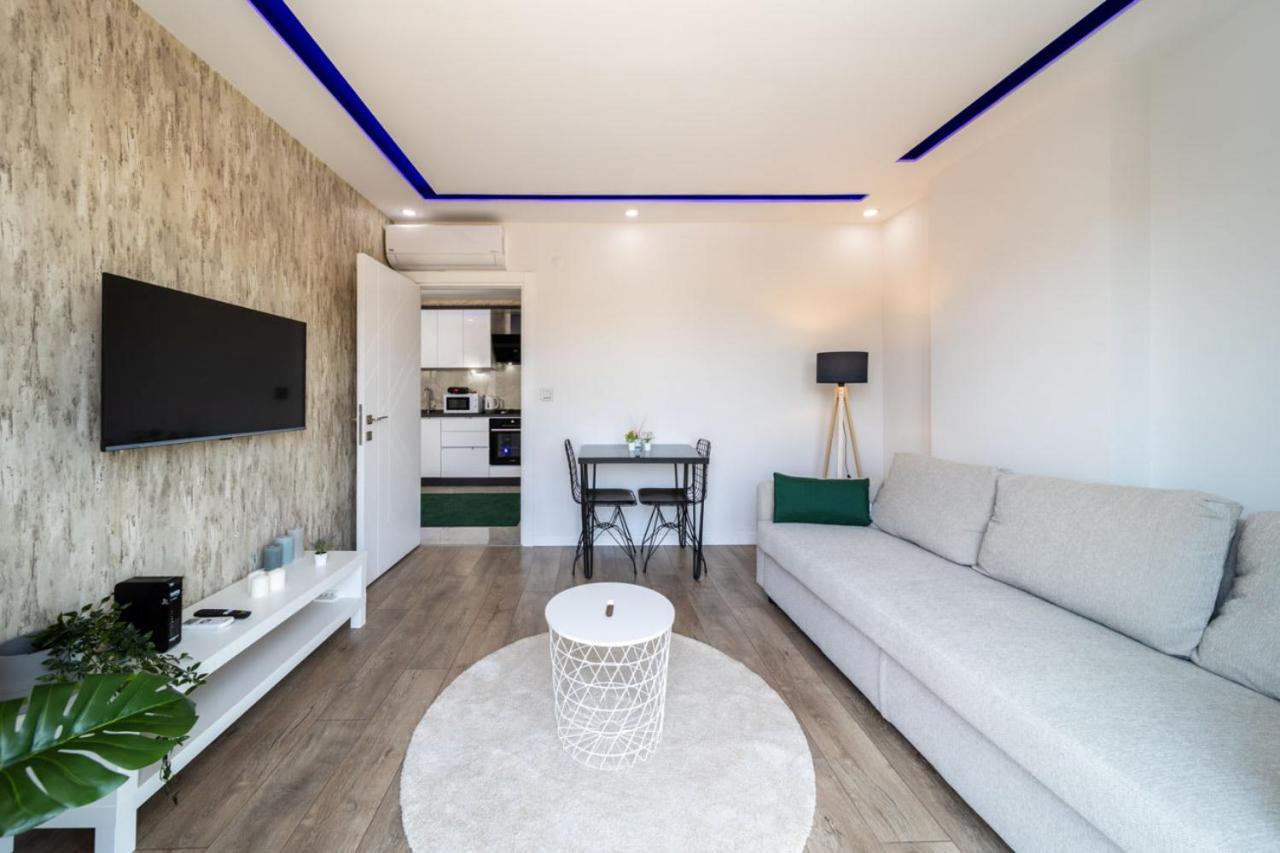 Apartment Modern And Central Near Beach In The Heart Of Antalya