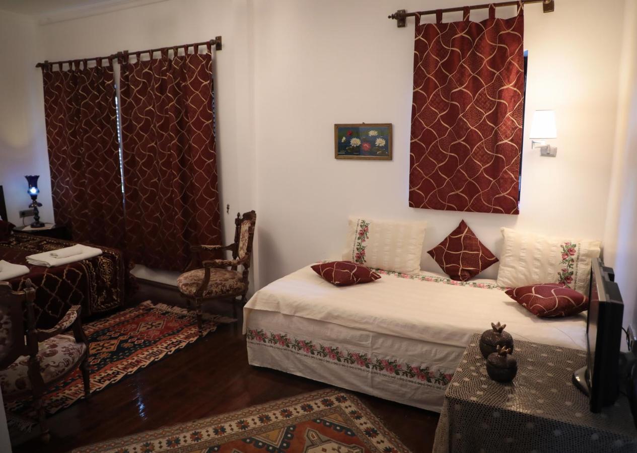 Hadrianus Pansion Otel 3*